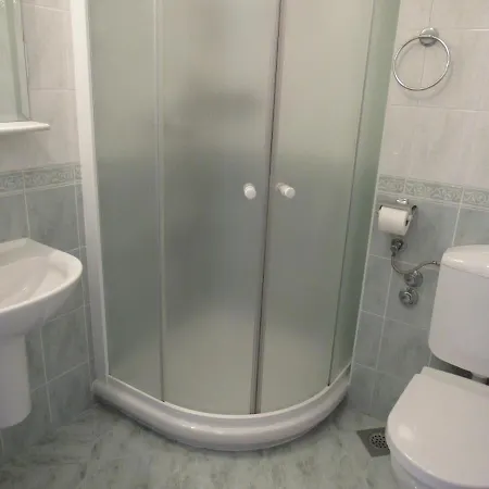 Luna Apartamento Tisno