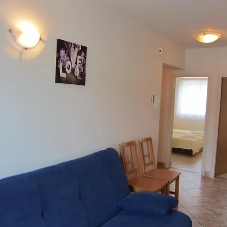 Apartment Luna *