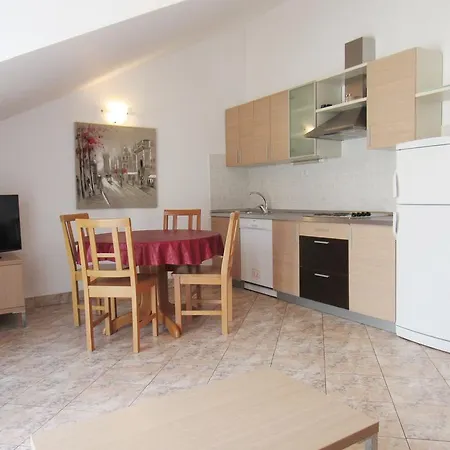 Apartment Luna *