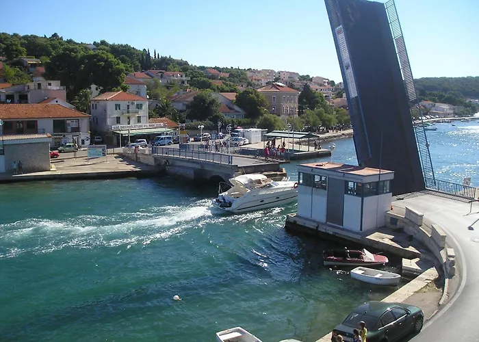 Апартаменты Luna Тисно