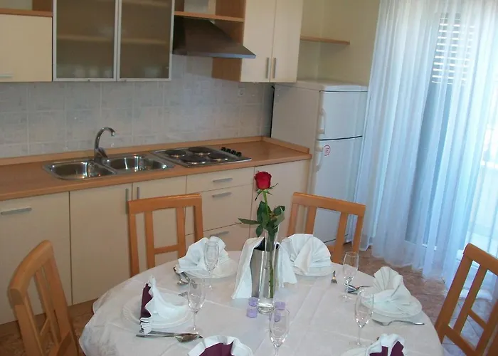 Apartament Luna Tisno